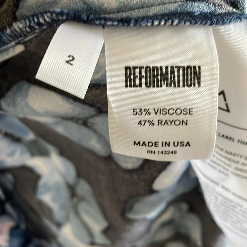 Reformation Talia Midi Wrap Dress‎ Women’s Size 2 Floral Blue Adjustable Strap - Picture 8 of 9